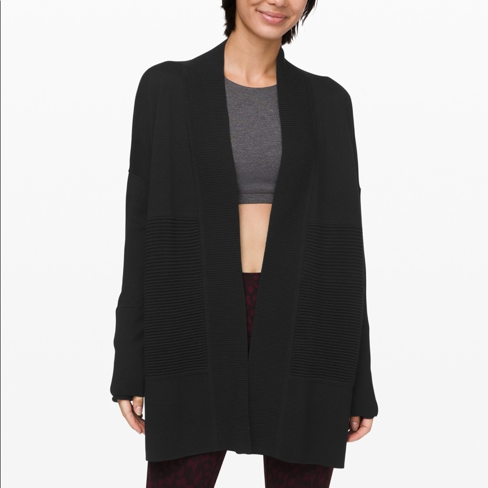 Sit in Lotus Wrap II (Dark Grey) small (6)